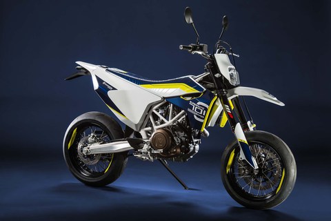 2015-Husqvarna-701-supermoto-06[1].jpg